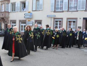 procession Andlau - L'Ordre de Saint Lazare représenté par ses Dames, Chevaliers et Membres